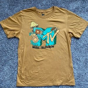 MTV graphic tee